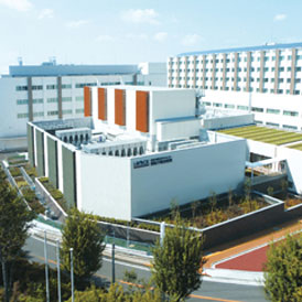 神奈川県立癌症重粒子線治療施設 i-ROCK
